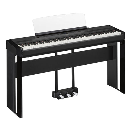 Yamaha P-525 Schwarz Bundle mit Ständer, Pedalen und Kopfhörer