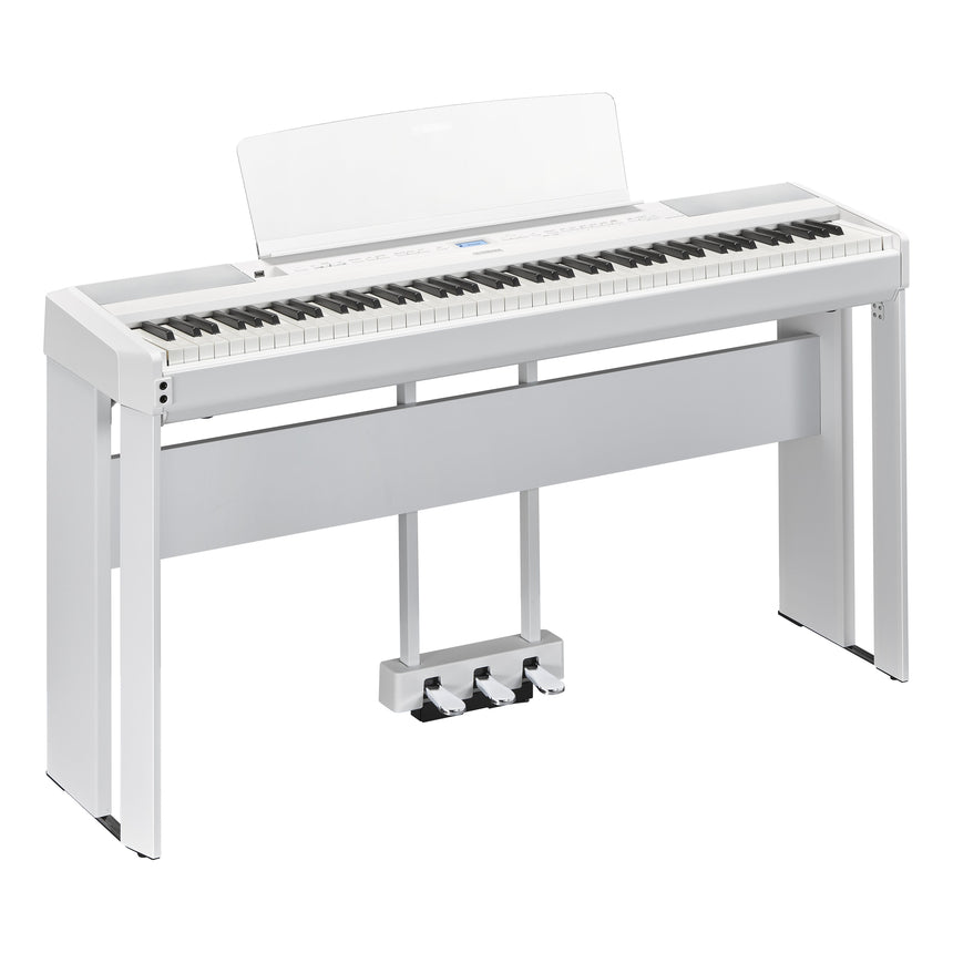 Yamaha P-525 White Bundle avec support, pédales et écouteurs