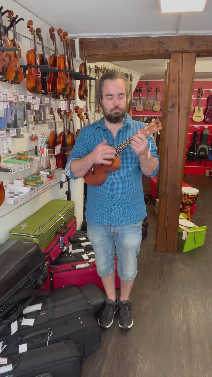 VOLT Ukulele "Valencia" Concerto (24")